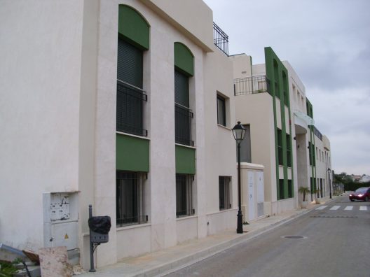 Instalaciones en residencia para la tercera edad con más de 50 habitaciones, en Benimeli.