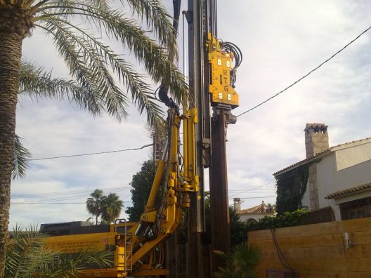 Legalización de vertido de aguas subterráneas procedentes de la excavación para la construcción de un hotel, con vertido directo al mar